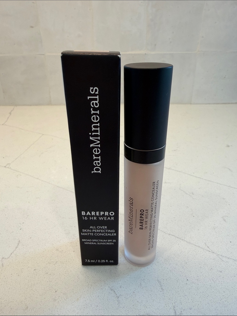 bareMinerals 16 hour BAREPRO Matte Concealer - Fair 150 Cool